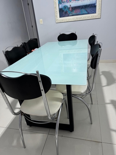 Envelopamento de Mesas de Vidro