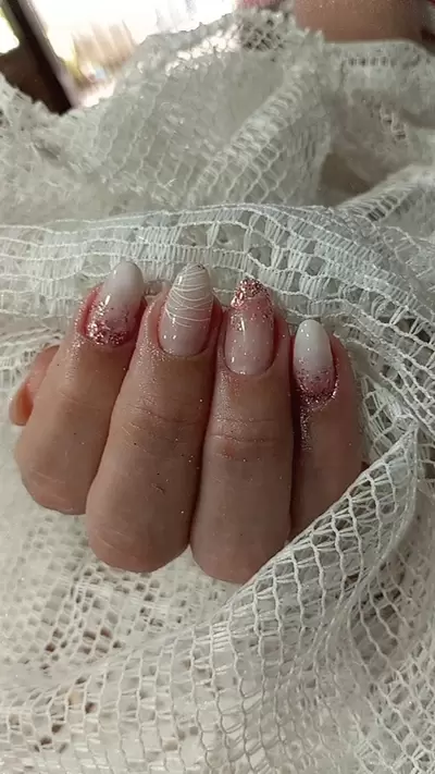 Banho Unhas em Gel