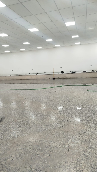 Pedreiro. Empreitada 